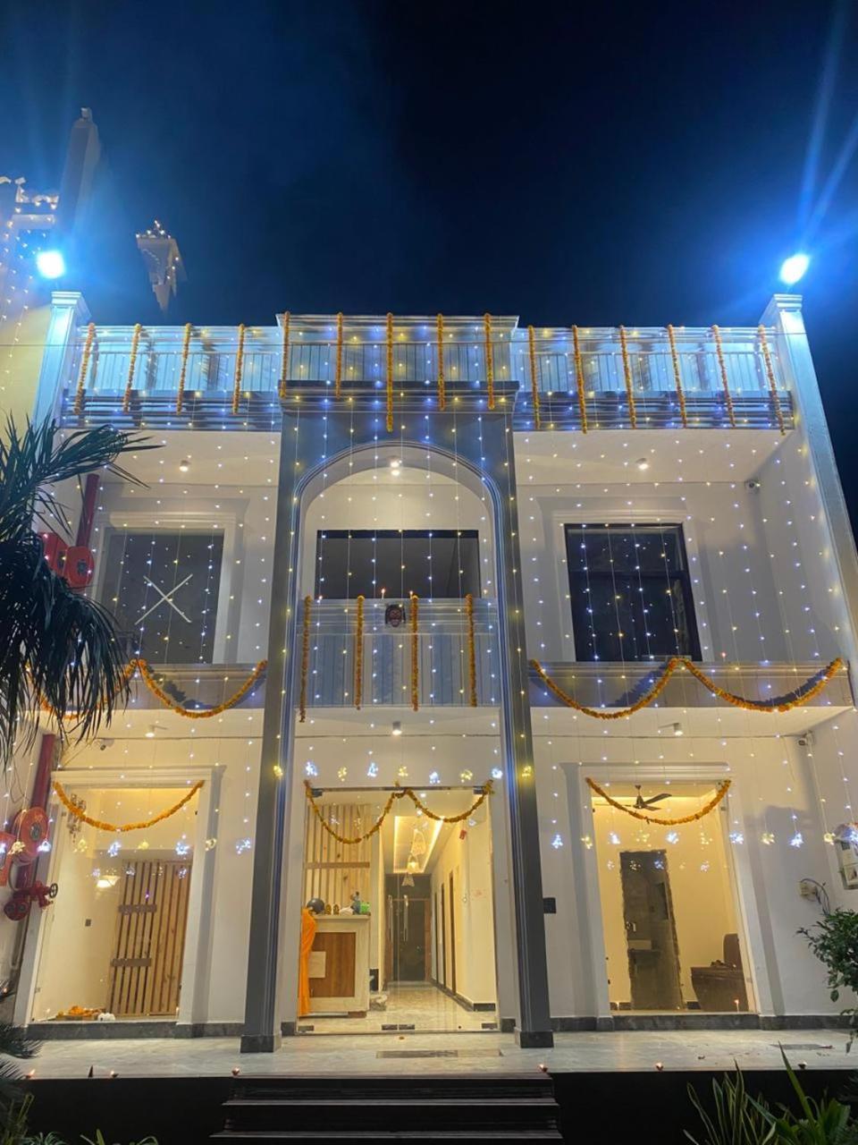 Hotel Taj Way By Jyoti Villa อัครา ภายนอก รูปภาพ